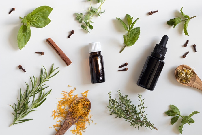 Bahaya di Balik Essential Oil