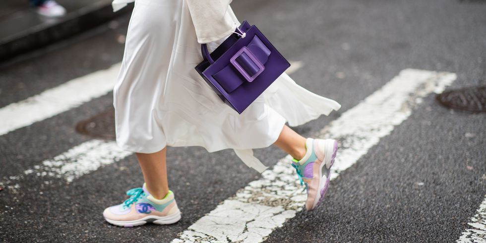 16 Model Sneakers Terbaru untuk Musim Panas Ini