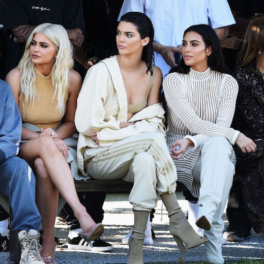Kris Jenner Mengungkap Jumlah Bayaran Endorse Putri-Putrinya
