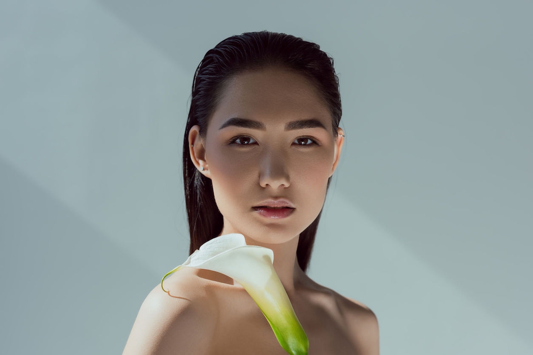 Rangkaian Skincare yang Diperlukan Perempuan Usia 20-an
