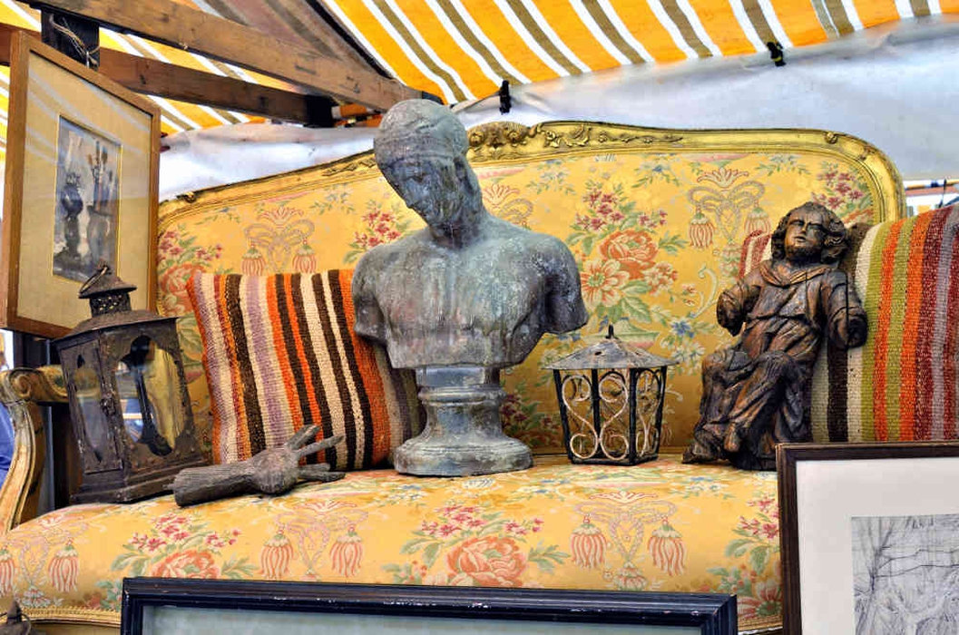 10 Flea Market Terbesar Eropa buat Pencinta Benda Antik