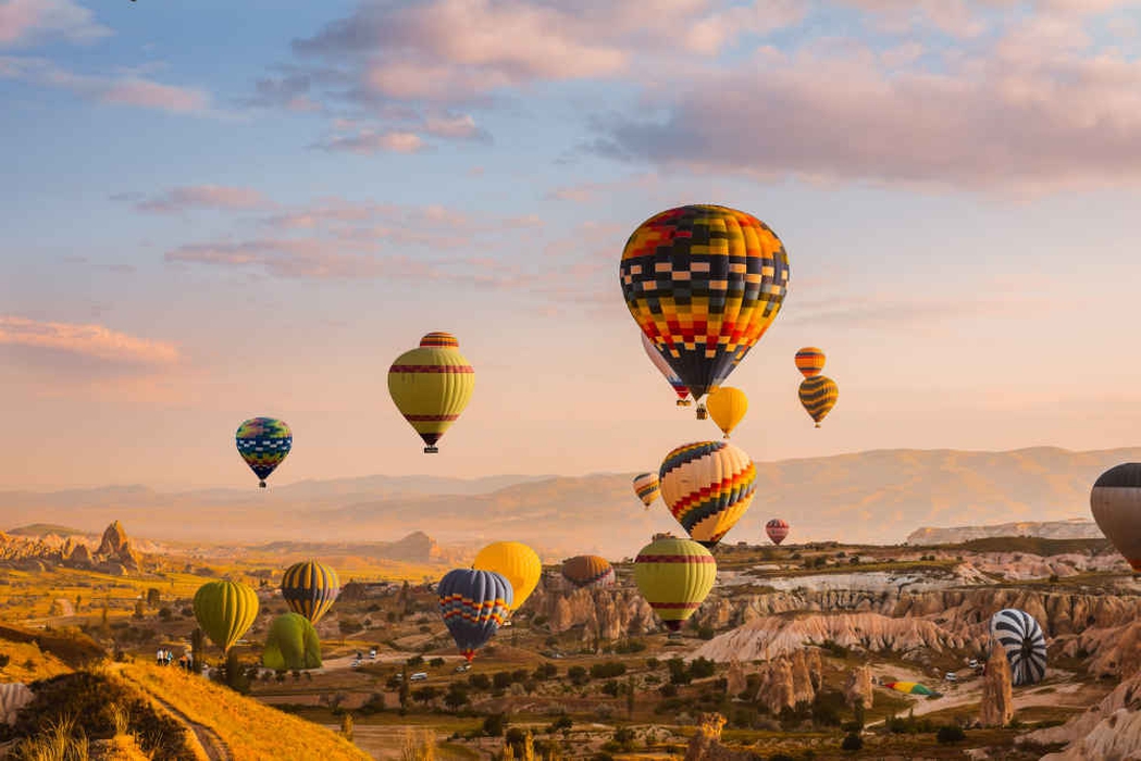 5 Tempat Liburan yang Menyediakan Wahana Balon Udara