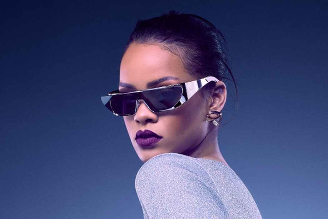 A - Z Tren Fashion 2016 - Rihanna