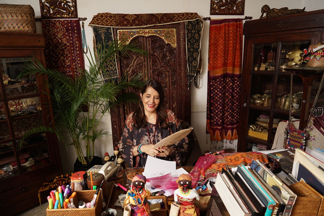Asian Bohemian Chic: Cerita 40 Tahun Karier Ghea Panggabean