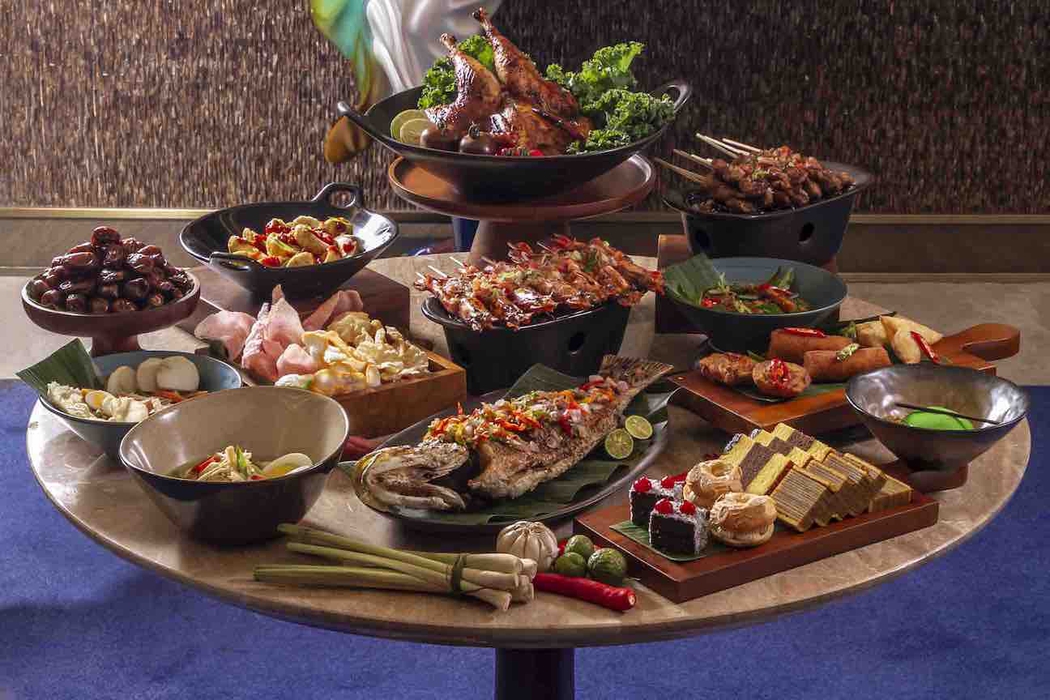 Hotel Bintang Lima Sediakan Hidangan Berbuka Puasa di Rumah!