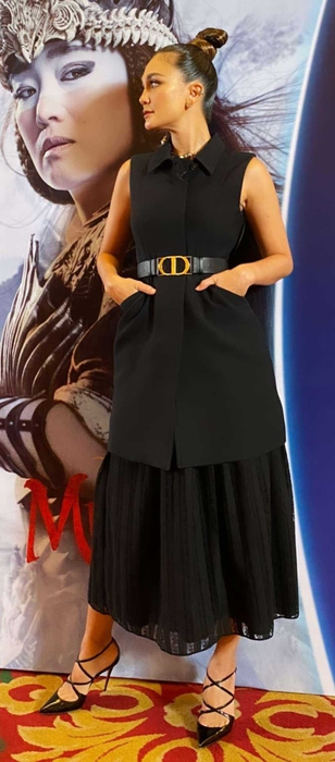 Penampilan Luna Maya, Yuki Kato, dan Dion Wiyoko dalam Konferensi Pers Disney Mulan