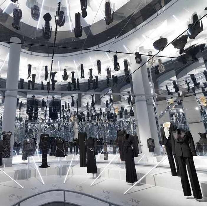 The Met Costume Institute Resmi Membuka Pameran Terbaru