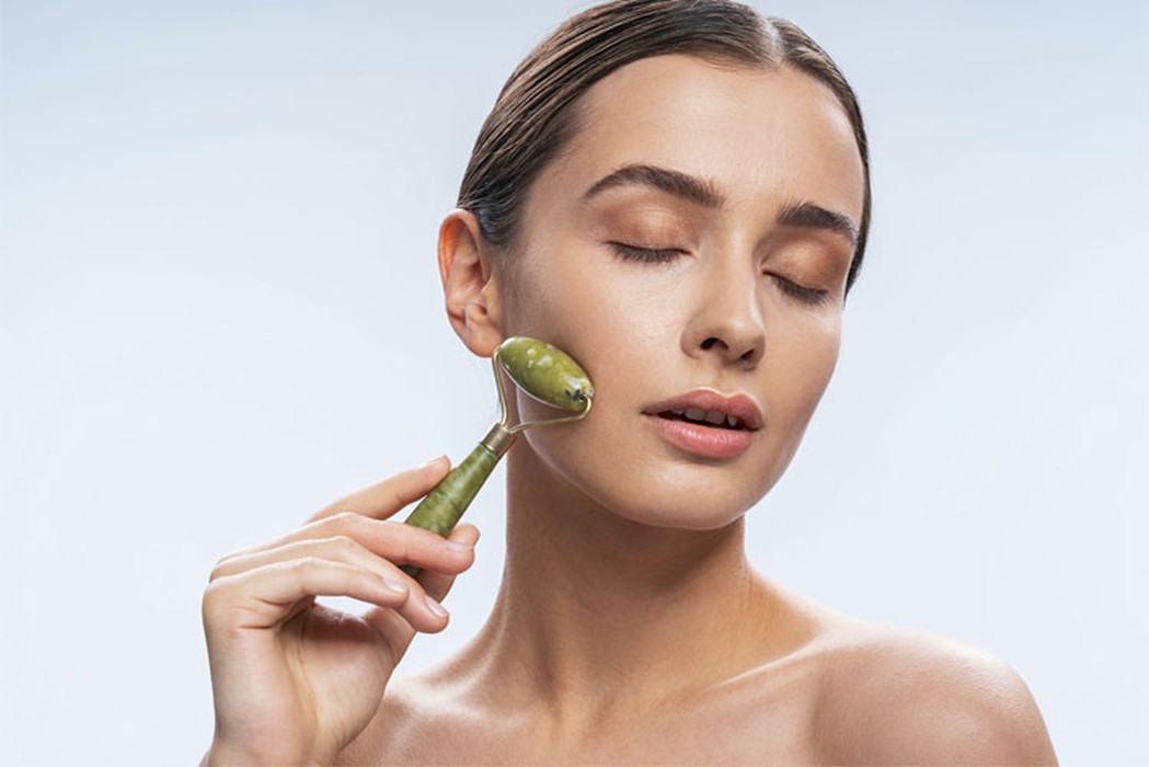 Ketahui Manfaat Face Roller untuk Kecantikan Wajah