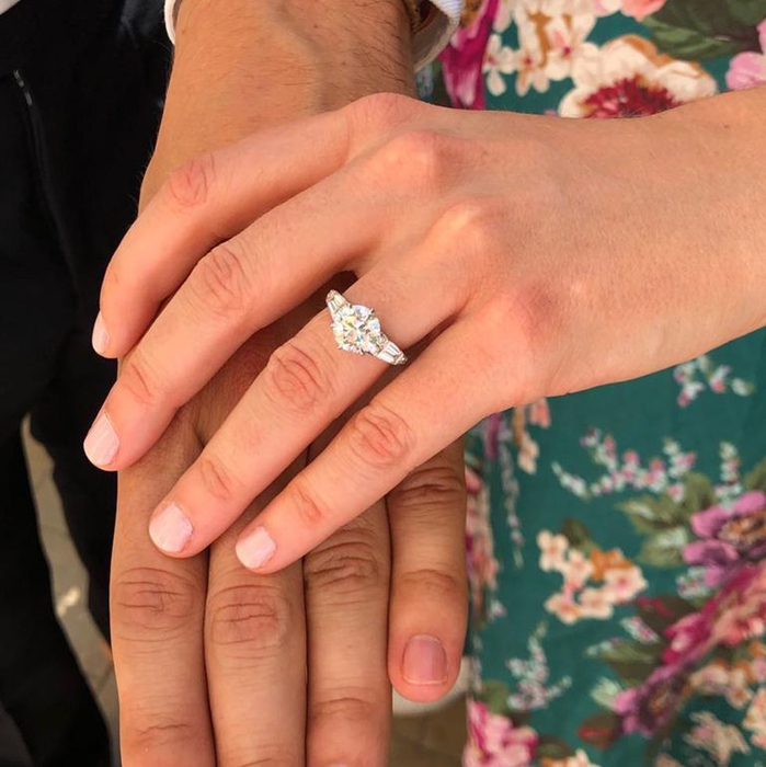 Intip Detail Cincin Tunangan dan Pernikahan Putri Beatrice