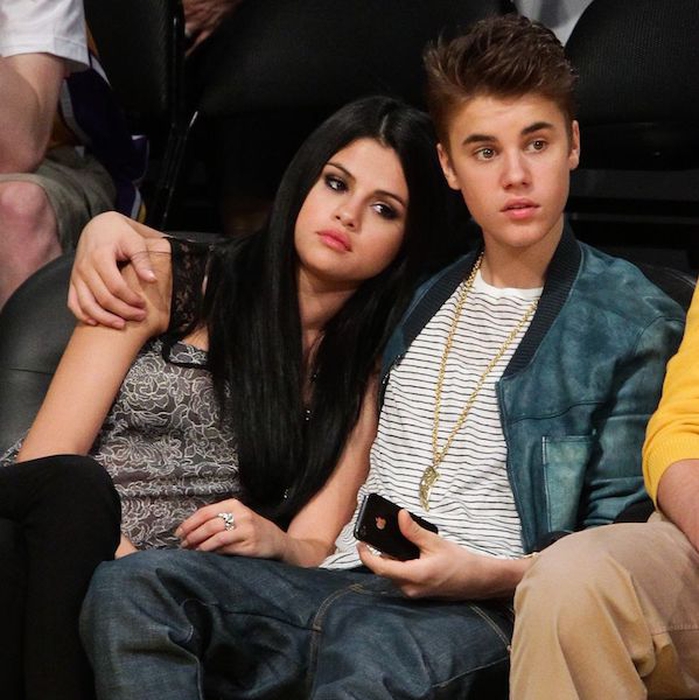 Selena Gomez Pernah Alami Kekerasan Emosional dari Justin
