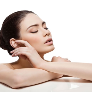 6 Kebiasaan Buruk yang Mempercepat Penuaan Kulit