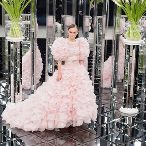 30 Inspirasi Gaun Pengantin