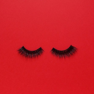 Cara Menjaga dan Merawat Bulu Mata Palsu Anda Tetap Bersih