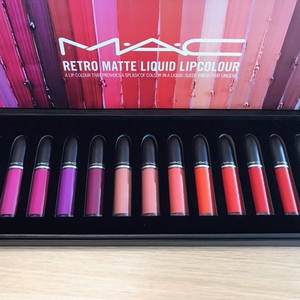 M.A.C Luncurkan Lipstik Terbaru