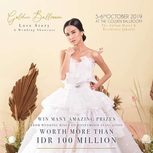 Golden Ballroom Love Story