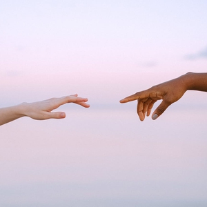 Ciri-Ciri Orang yang Membenci Kita Diam-Diam yang Sering Diabaikan
&nbsp;