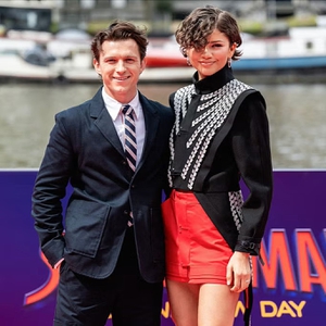 Zendaya dan Tom Holland Tampil Bersama untuk Pertama Kalinya Setelah Mengonfirmasi Kabar Pernikahan Mereka