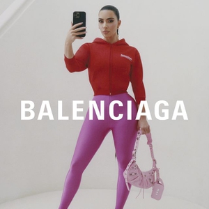 Penampilan Kim Kardashian di Fase Baru Kampanye Label Balenciaga