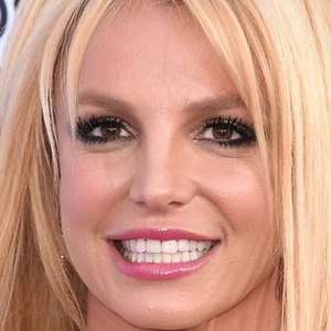 Britney Spears Merayakan Natal Jauh Lebih Awal!