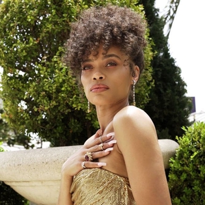 Temukan Ragam Perhiasan Terbaik pada Oscar 2021