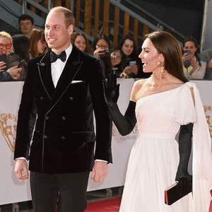 Kate Middleton Menghadiri BAFTA 2023 dengan Perpaduan Monokrom