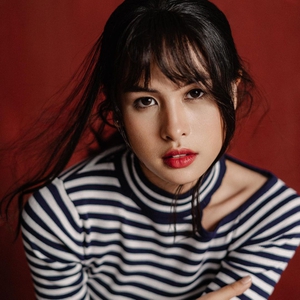 Intip Tampilan Maudy Ayunda dalam Video Musik Terbarunya