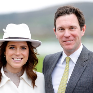 Princess Eugenie Bagikan Foto Manis Bayi Perempuannya yang Baru Lahir