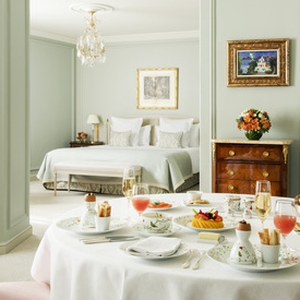 Sarapan Bersama Picasso di Le Bristol Paris, Siapa Bilang Mustahil?