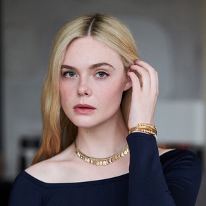 Cartier Memperkenalkan Elle Fanning Sebagai Global Ambassador Koleksi Grain de Caf&eacute;