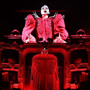 Lady Gaga Tampil Bernuansa Kelam di MTV VMAs 2025&nbsp;