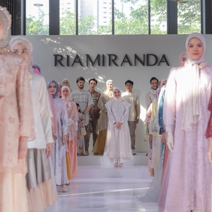 Koleksi &lsquo;Sangsata&rsquo; Menjadi Wujud Nyata Konsistensi Ria Miranda Terhadap Komunitas dan Budaya Minang