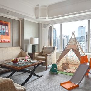 Sempurnakan Momen Akhir Pekan Bersama Keluarga di Shangri-La Jakarta