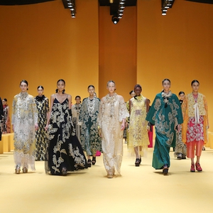 Renjana: Surat Cinta Biyan Wanaatmadja Untuk Wastra Nusantara