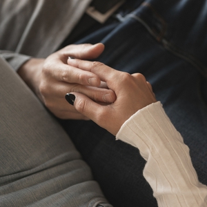 Memahami Apa Itu Love Language Physical Touch dalam Hubungan