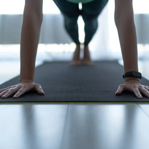 Apa Saja Manfaat Senam Lantai? Ini Penjelasan Lengkapnya