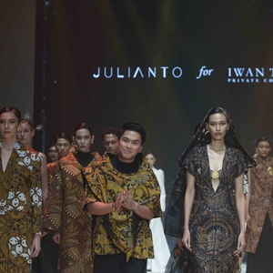 Julianto for Iwan Tirta Private Collection: Tafsir Baru atas Warisan Batik