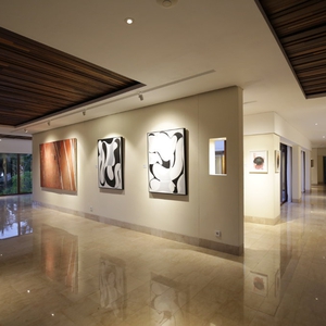 Pertemuan Seniman Made Wianta dan Stephan Spicher di Pameran Between Chaos and Form