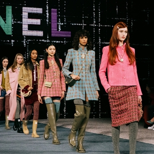 5 Fakta di Balik Panggung Chanel Fall/Winter 2022 Yang Serba Tweed