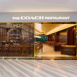 The Coach Restaurant Kini Hadir di Jewel Changi Singapura