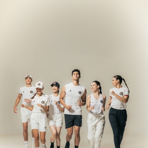 Wastra Nusantara di Arena Olahraga: Sarinah dan Ghea Fashion Studio Ciptakan Seragam Tim Indonesia untuk Asian Games 2026