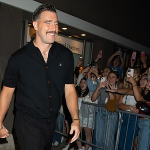 Taylor Swift Sudah Tentukan Tanggal & Lokasi untuk Pernikahannya dengan Travis Kelce