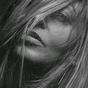 Cara Mengatasi Rambut Mengembang agar Lebih Terkendali