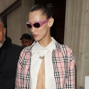 Bella Hadid Tidak Peduli Bila Anda Tidak Suka dengan Gaya Personalnya