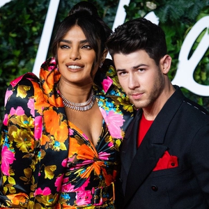 Priyanka Chopra Jonas Ungkap Hubungan Jarak Jauh Selama Pandemi