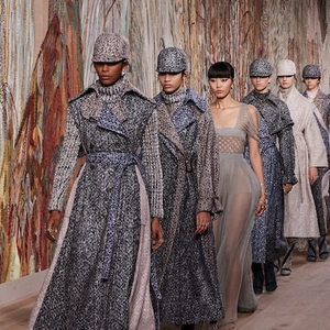 Dedikasi Khusus Kepada Tekstur di Koleksi Dior Couture Musim Gugur/Dingin 2022