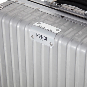 Fendi Luncurkan Koleksi Koper Mewah Bersama Rimowa