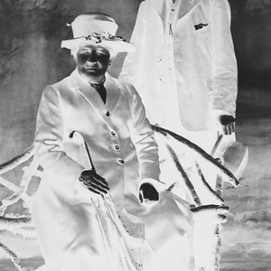 Ini Pentingnya Melakukan Foto Keluarga, dan Memajangnya di Rumah