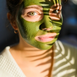Raih Manfaat Matcha untuk Wajah Bercahaya