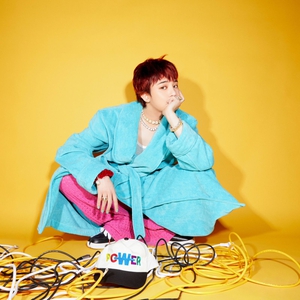 G-Dragon Kembali Menggebrak K-Pop dengan Album &Uuml;bermensch