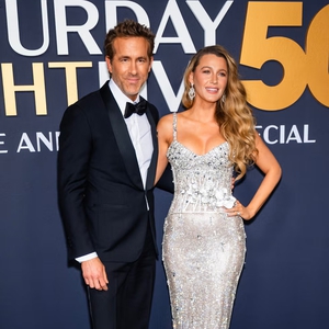 Alasan Blake Lively dan Ryan Reynolds Melewatkan Acara Oscars 2025